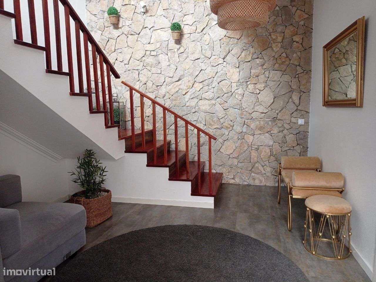 Moradia T3+1 no centro de Pataias-11