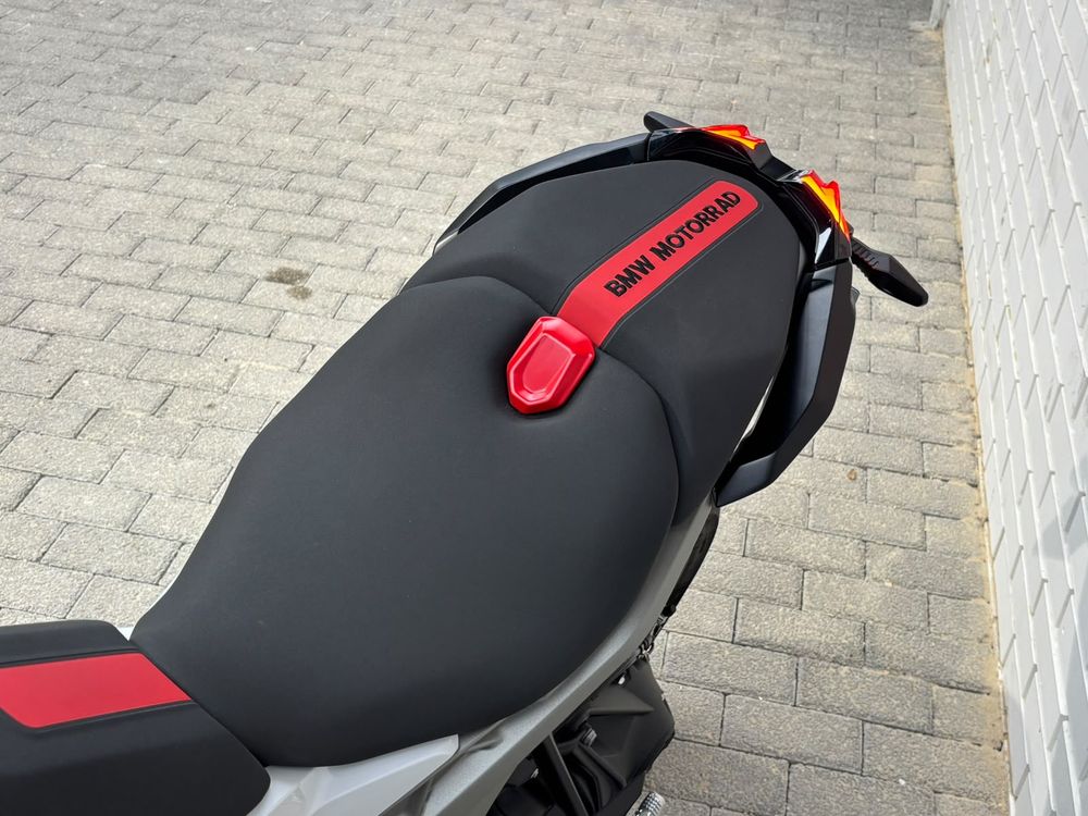 BMW R 1300 RS