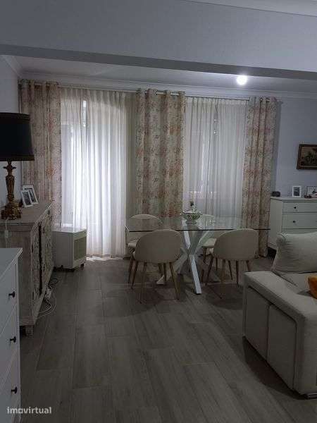 Moradia T3 com quintal - Grande imagem: 4/12