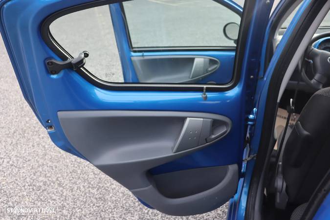 Toyota Aygo 1.0 Blue Edition - 45