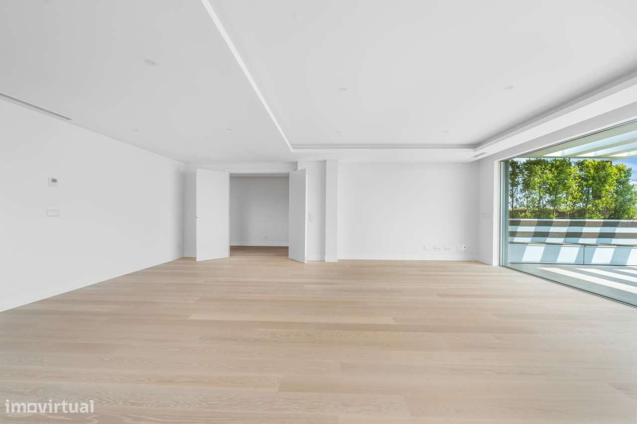 Penthouse T4 com piscina, Alto de Algés, Oeiras - Grande imagem: 4/37