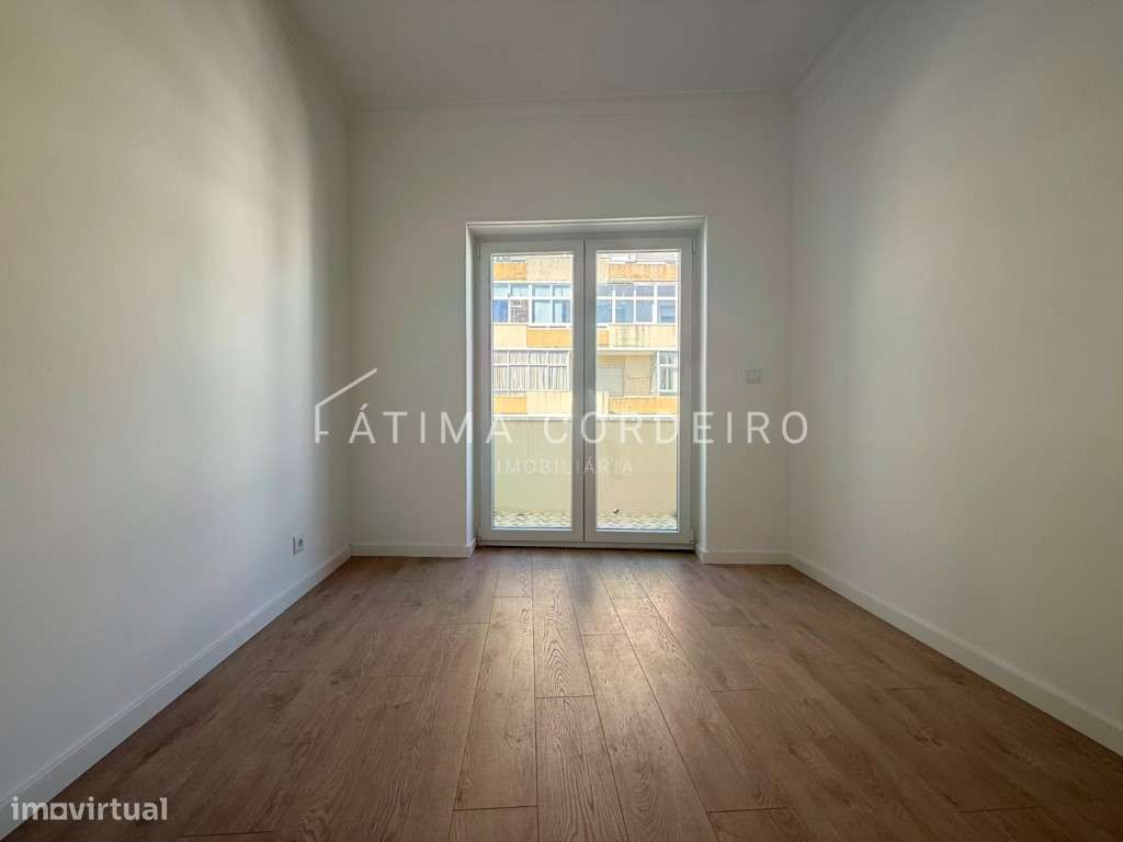 T2 completamente remodelado Praça Gil Vicente-10