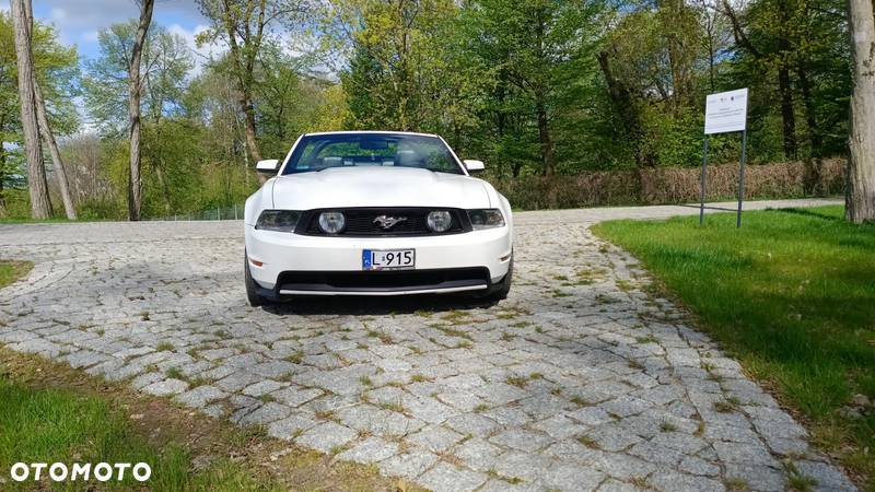 Ford Mustang 4.6 V8 GT - 2