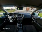 Volvo V40 D2 Kinetic - 39