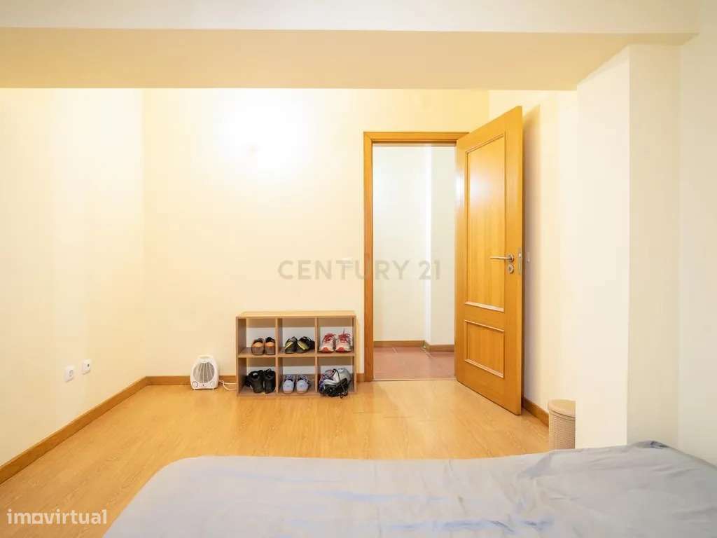 Sótão com dois quartos para venda no centro de Oliveira do Hospital-9
