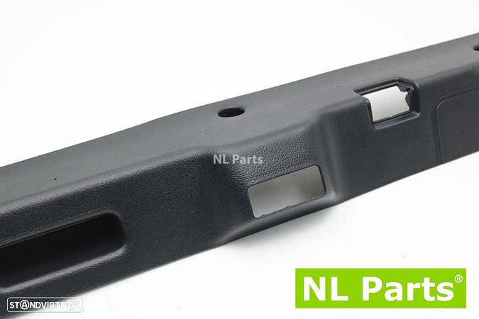 Revestimento da porta da mala Mercedes CLA C118 A118750000 - 3