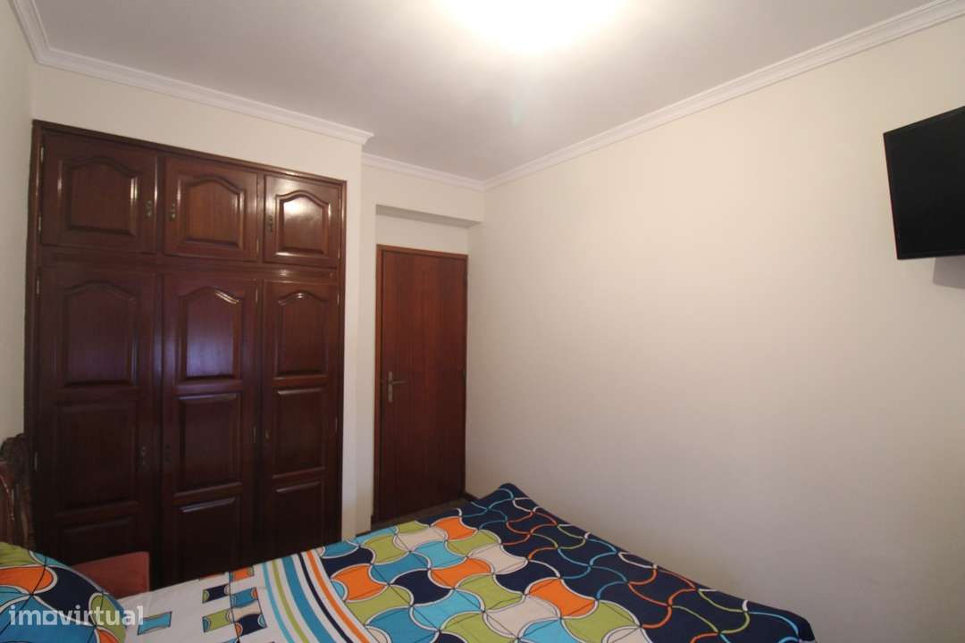 APARTAMENTO T3 EM ESMORIZ-10