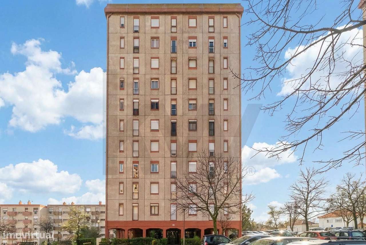 Apartamento T3 nos Olivais Norte – Localização TOP!-24