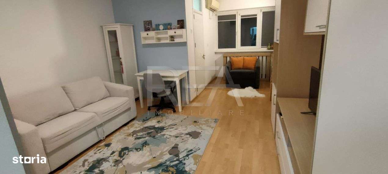 Garsoniera la 13 minute de mers pe jos de statiile de metrou Dristor 1 - Imagine principală: 4/18