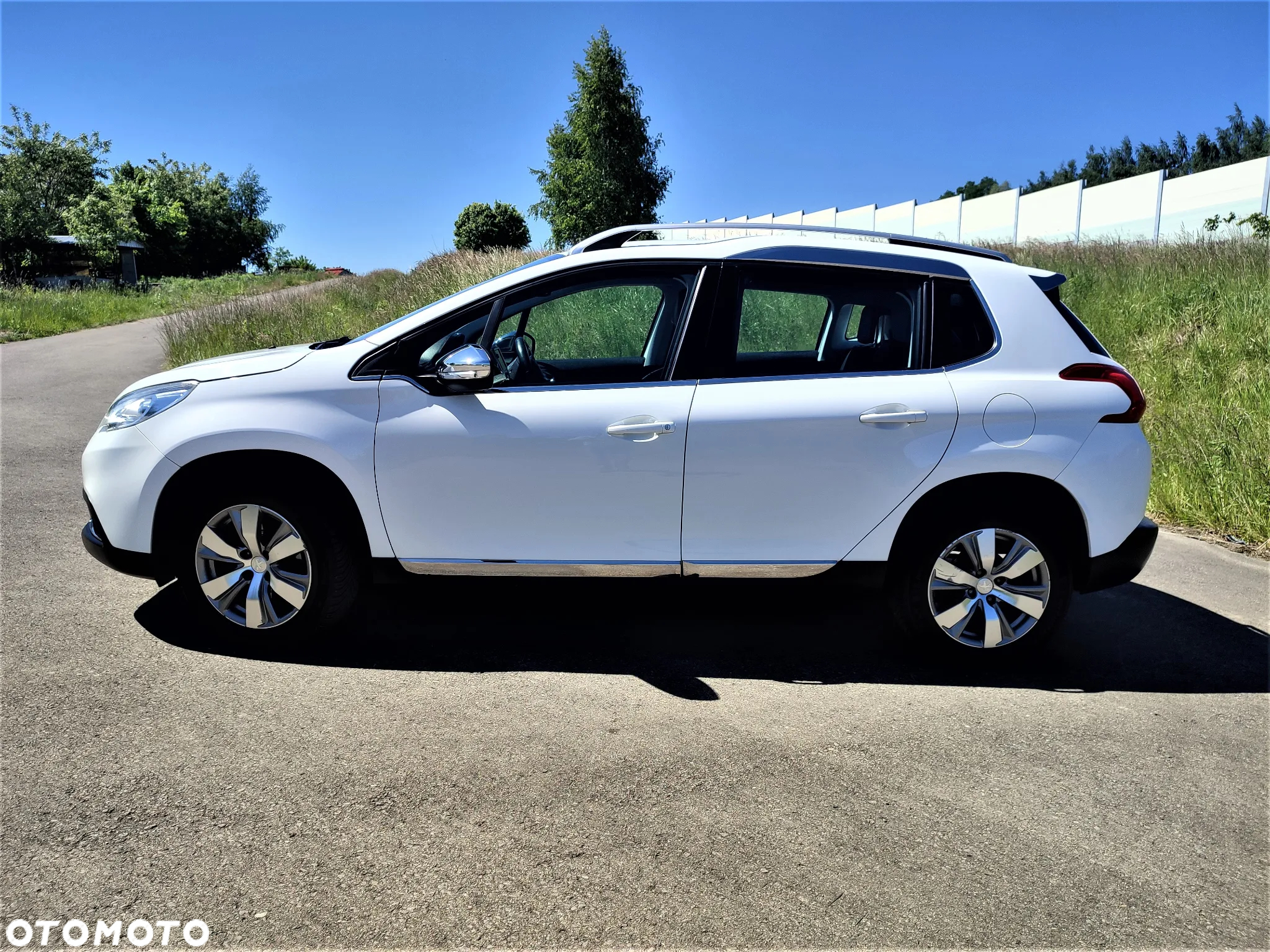 Peugeot 2008 1.6 VTi Allure - 10