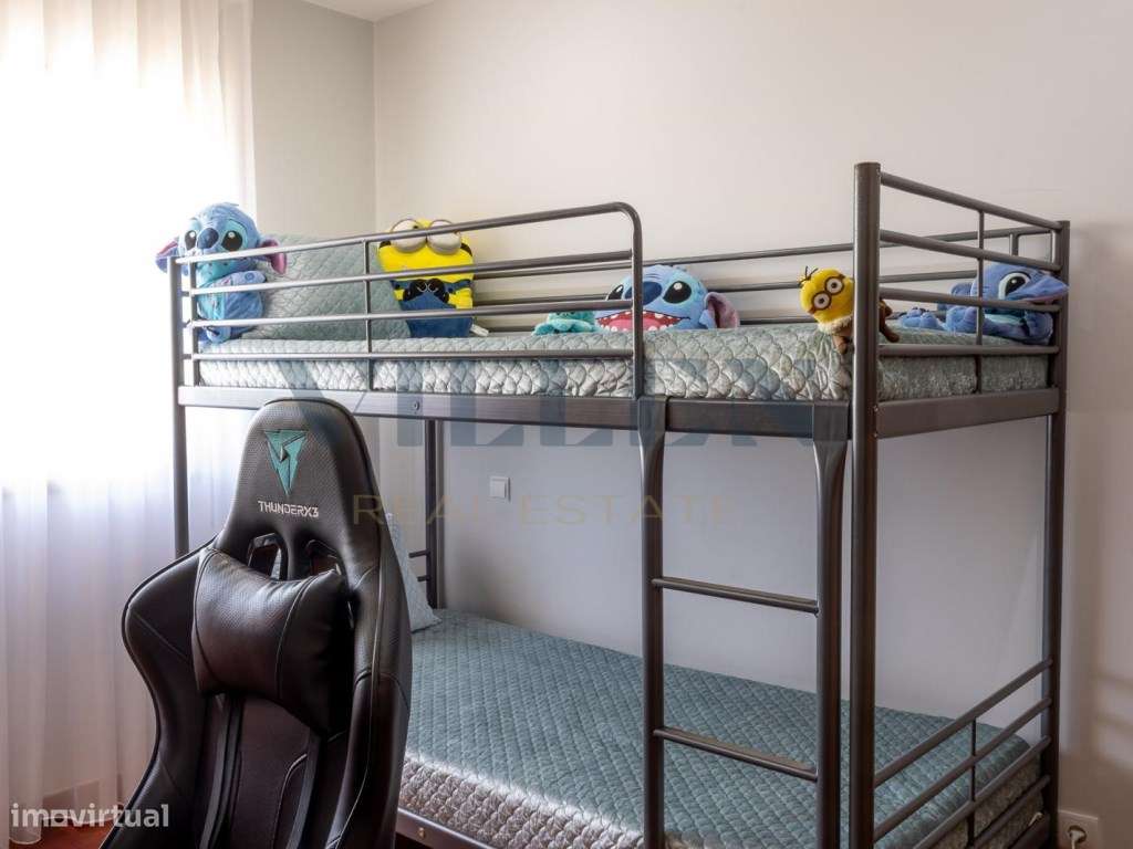 Apartamento T2 com Sótão e Garagem Fechada em Vila do Conde-13