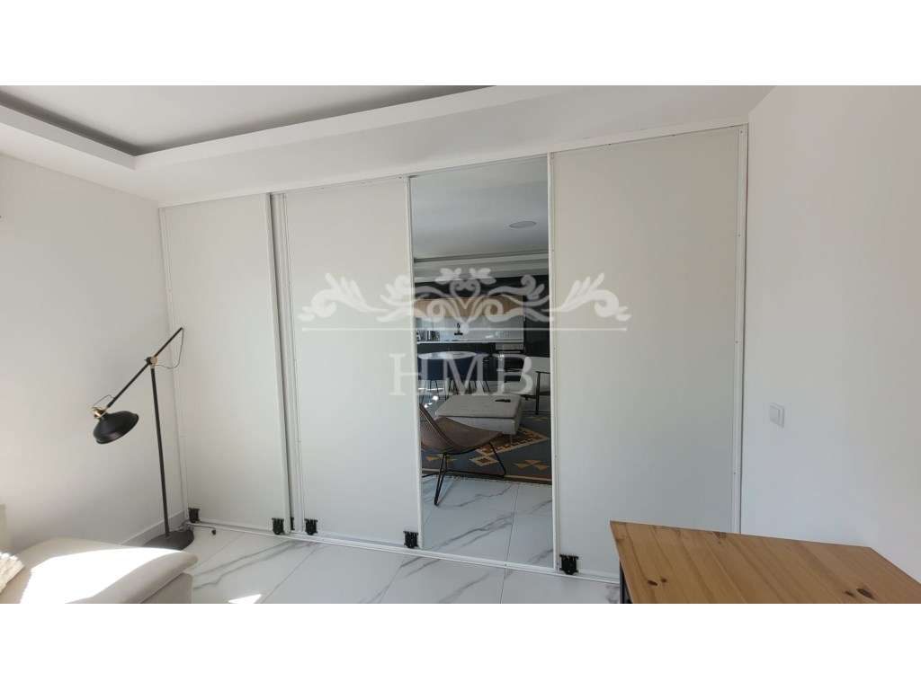 T2 Remodelado, com vista Rio-6