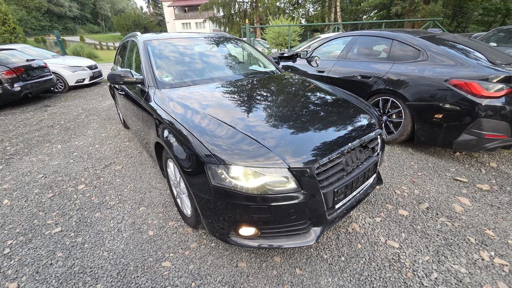 Audi A4 B8 (2007-2015) 1.8 TFSI Ambiente 2012