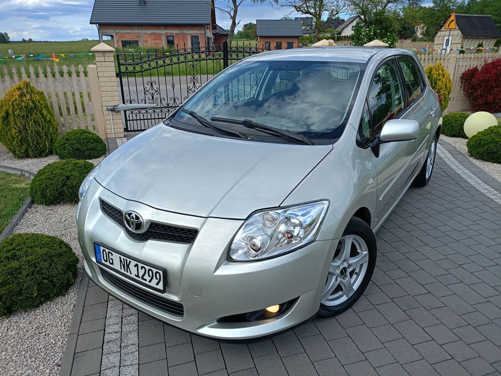 Toyota Auris I 1.6 VVT-i Executive 2007