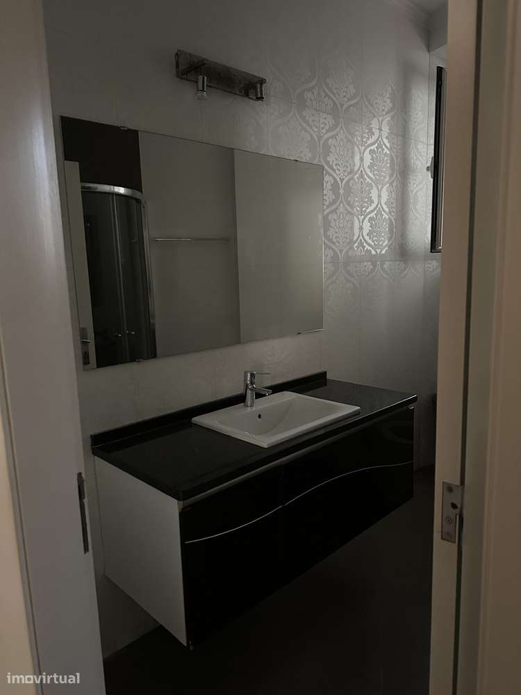 Apartamento para arrendar em zona central - Grande imagem: 5/9