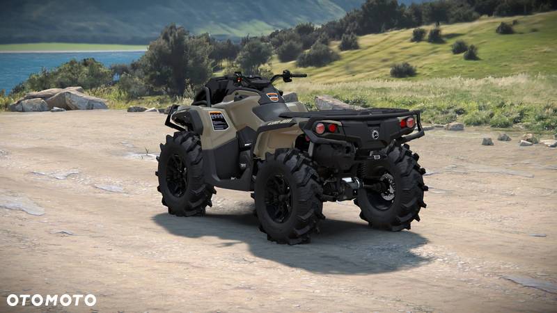 Can-Am Outlander - 4