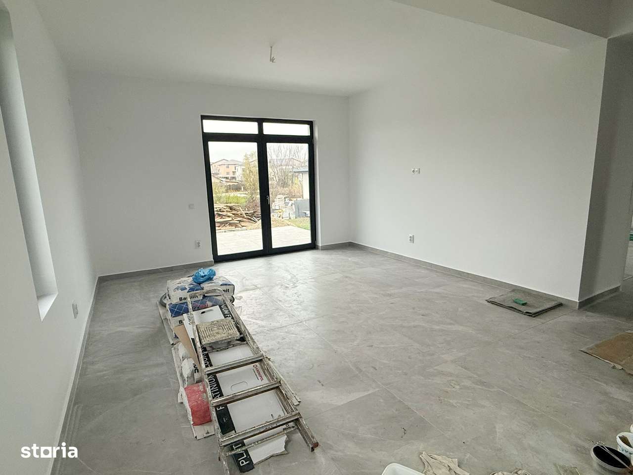 Casa moderna / 3 Camere / 2 Bai / Teren 378 mp/ Mutare imediata - Imagine principală: 5/12