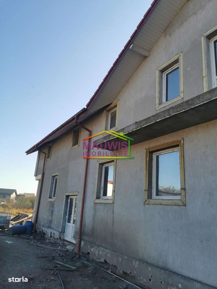 Vand pensiune, d+p+m 12 camere plus 2 garsoniere in Dascalu - Imagine principală: 2/13