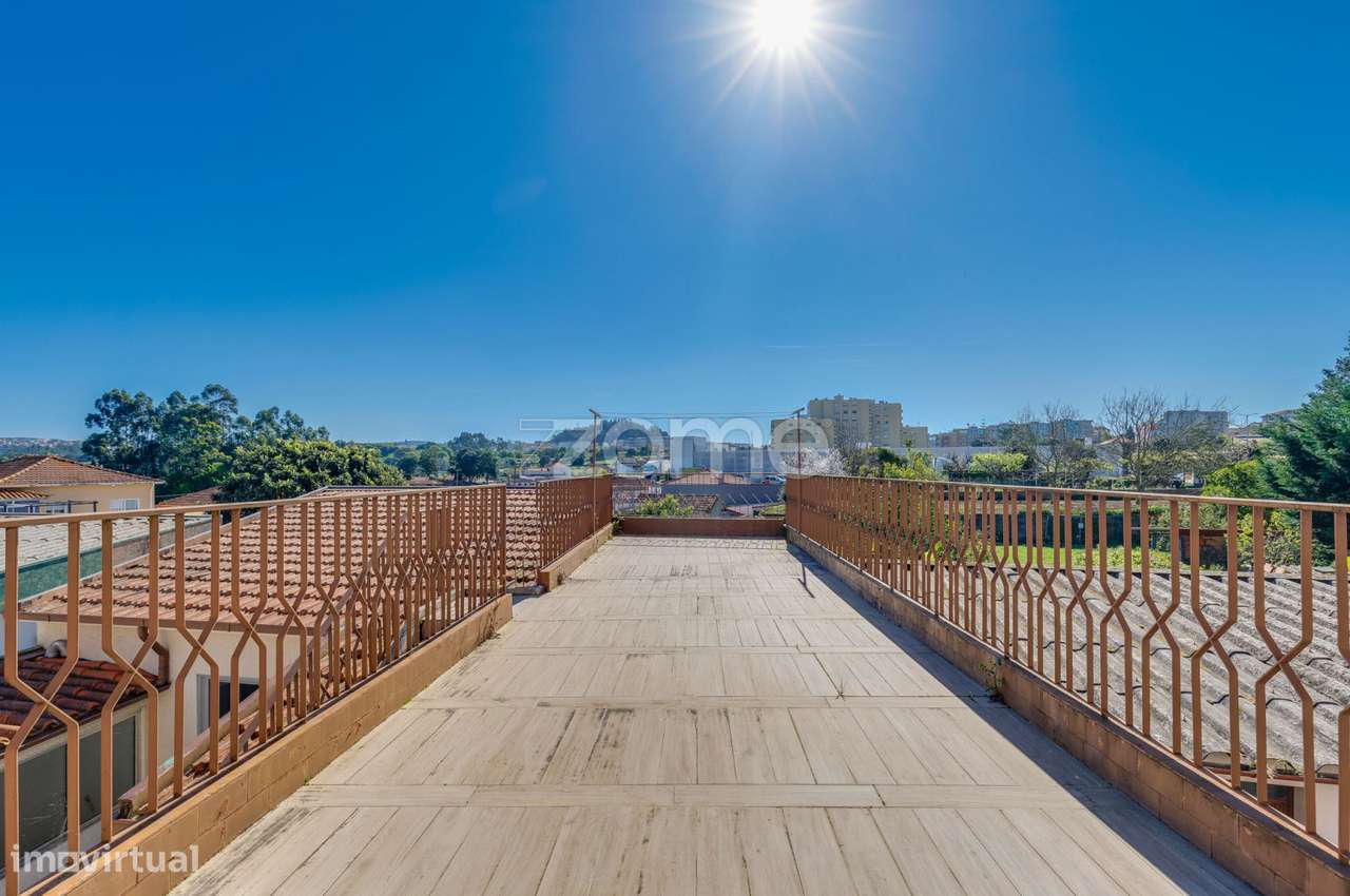 Moradia T3+2 de 3 frentes em Valbom - Gondomar - 1,7km Freixo, Porto - Grande imagem: 2/58