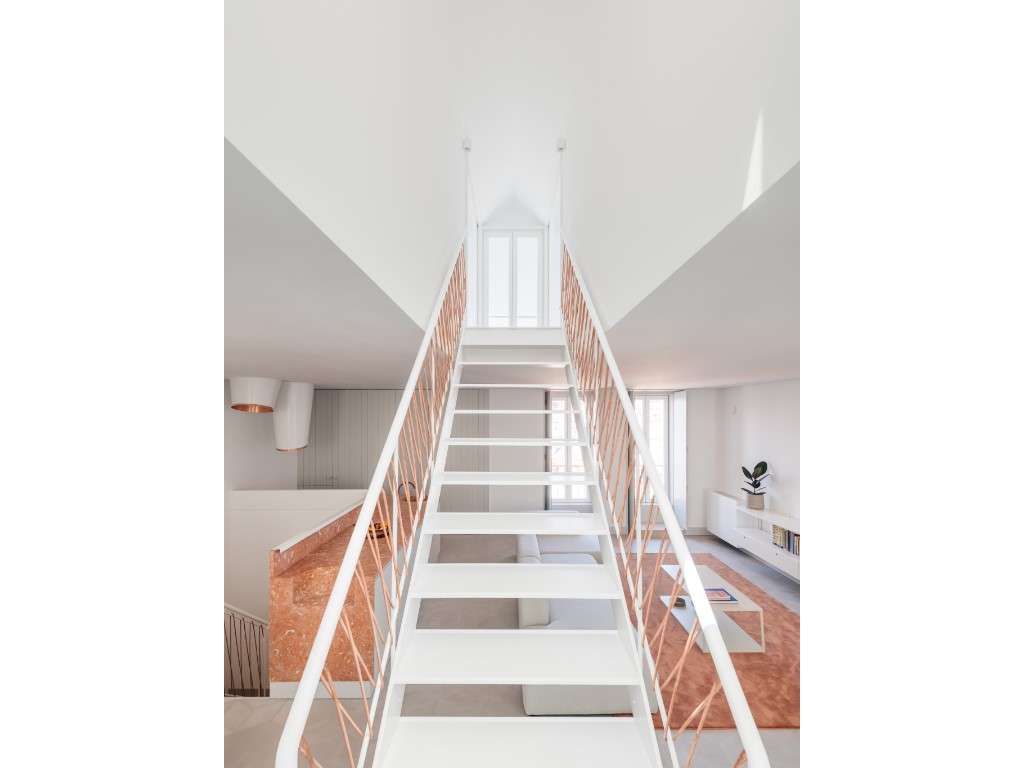 Duplex T2 com Vistas Panorâmicas sobre a Cidade e o Castelo - Grande imagem: 5/43