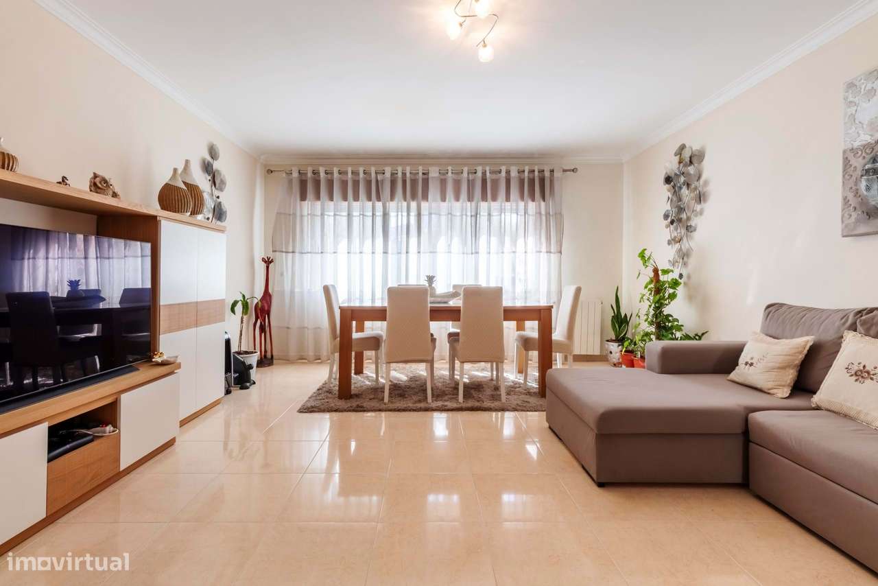 Apartamento T2 c/ Terraço e 2 Lugares de Estacionamento na Agualva, Si - Grande imagem: 5/42