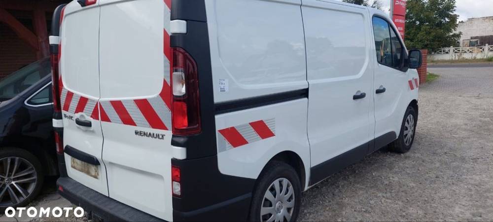 Renault Trafic - 21