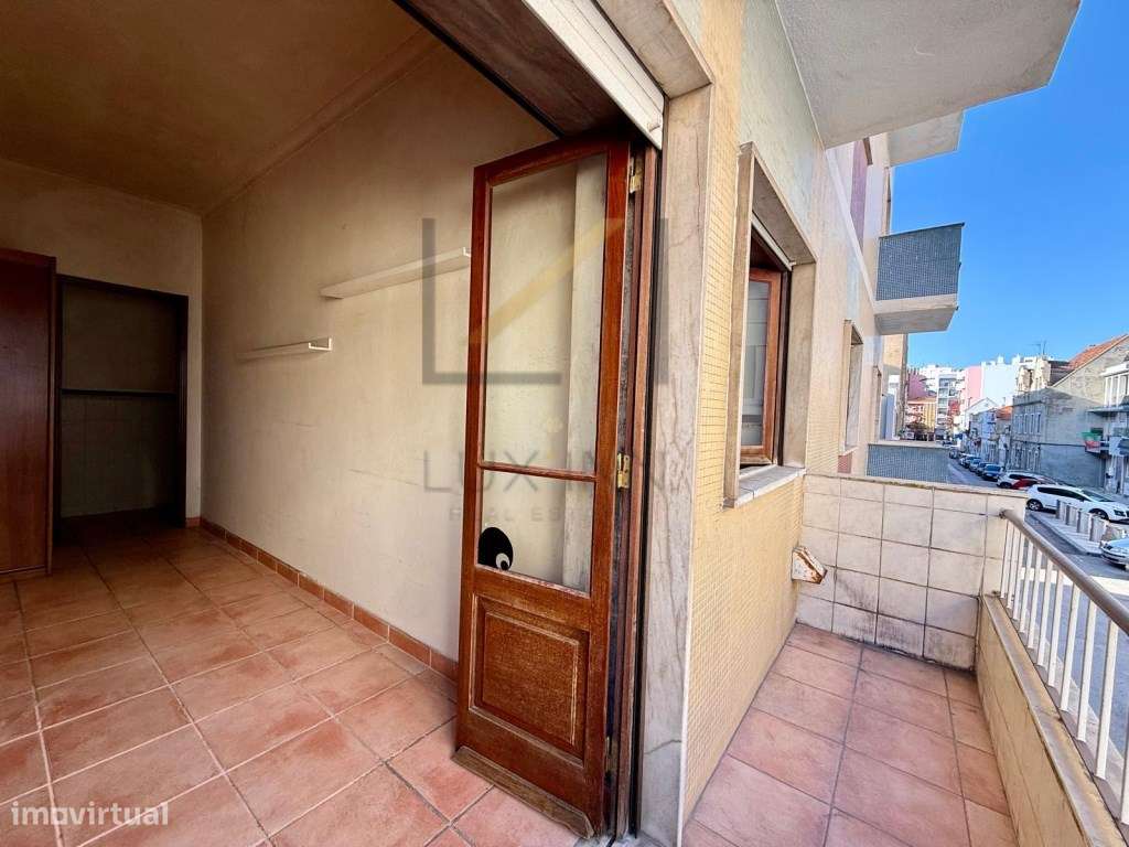 T3 com Varanda - Centro do Barreiro-17