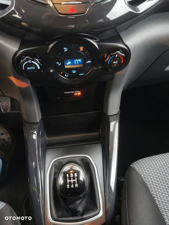 Ford EcoSport 1.0 EcoBoost TREND - 11