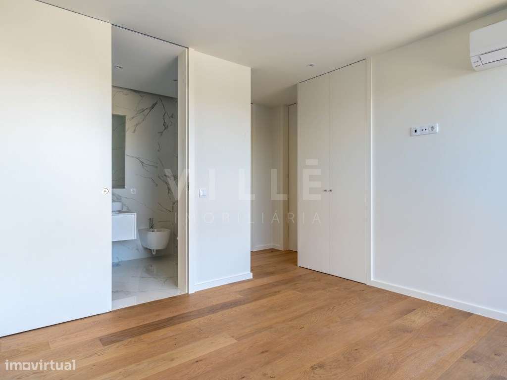 Apartamento T3 | 3 Frentes | Varandas | 2 Lugares de Garagem | Naut...-24