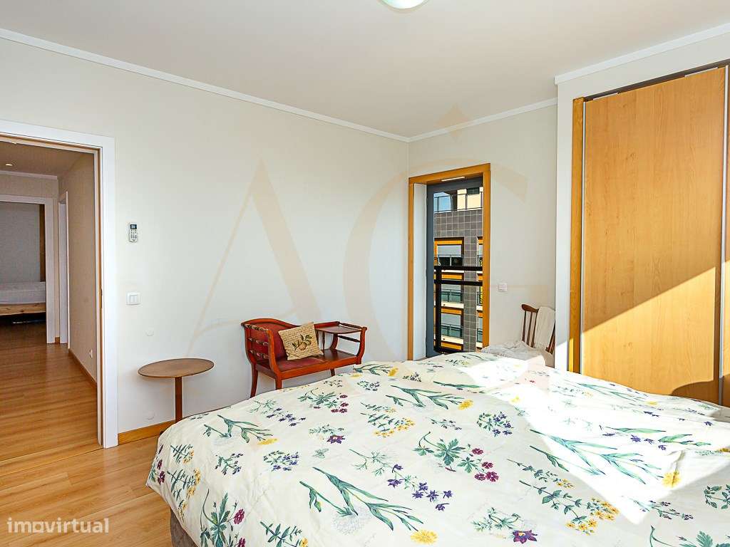 Apartamento T3 em Olhão com vistas incríveis e piscina comum-29