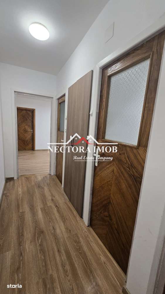 NECTORA IMOB-OCAZIE Apartament 3 camere, 54 mp, Str. R. Reagan, Et. 3-5
