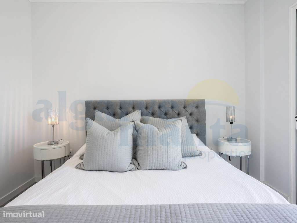 EXCLUSIVO! Moradia T3 Moderna com Piscina Privada no coração de Vil...-43