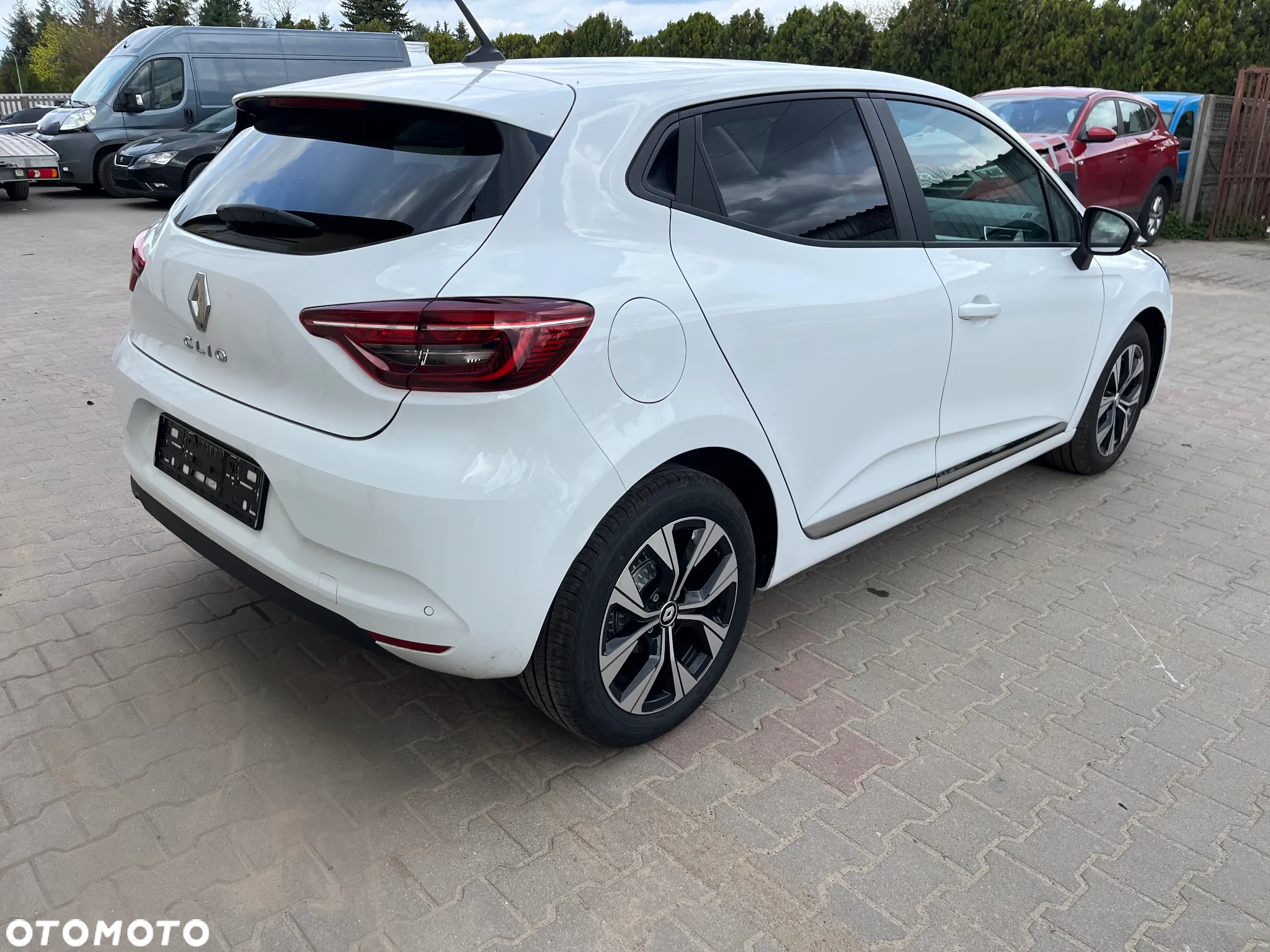Renault Clio SCe 65 BUSINESS EDITION - 6