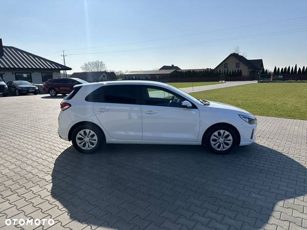 Hyundai I30 1.6 CRDi Comfort DCT - 11