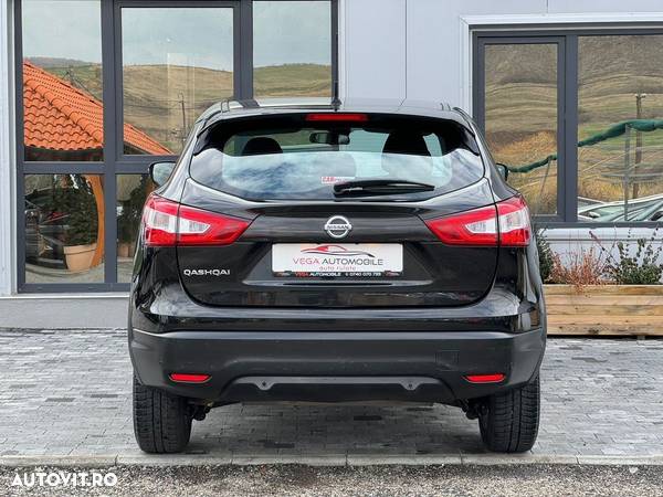 Nissan Qashqai 1.6 DCI Start/Stop 4X4 Acenta SP - 6