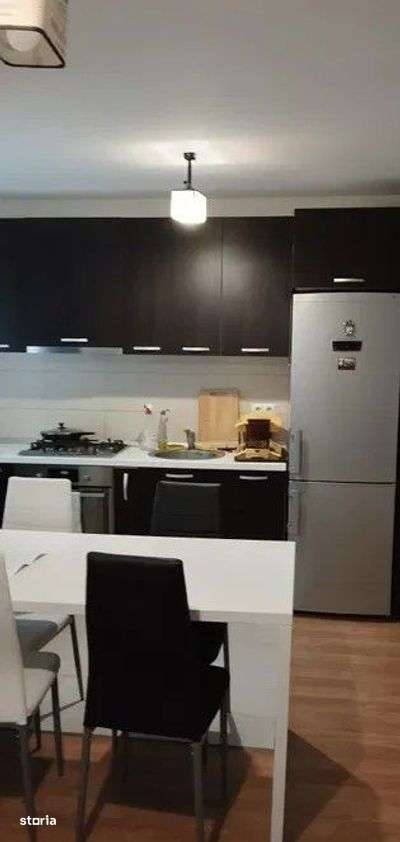 Studio Mall/Coresi - Imagine principală: 2/8