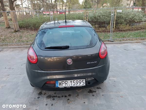 Fiat Bravo 1.4 16V Dynamic - 10