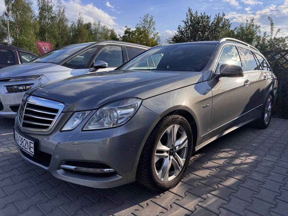 Mercedes-Benz E W212/W207 250 CDI DPF BlueEFFICIENCY 7G-TRONIC Avantgarde 2011