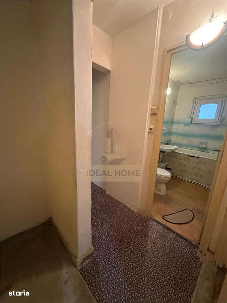 Nicolina - 4 Camere Decomandat - 2 Bai - Bloc 1986 - Imagine principală: 5/13