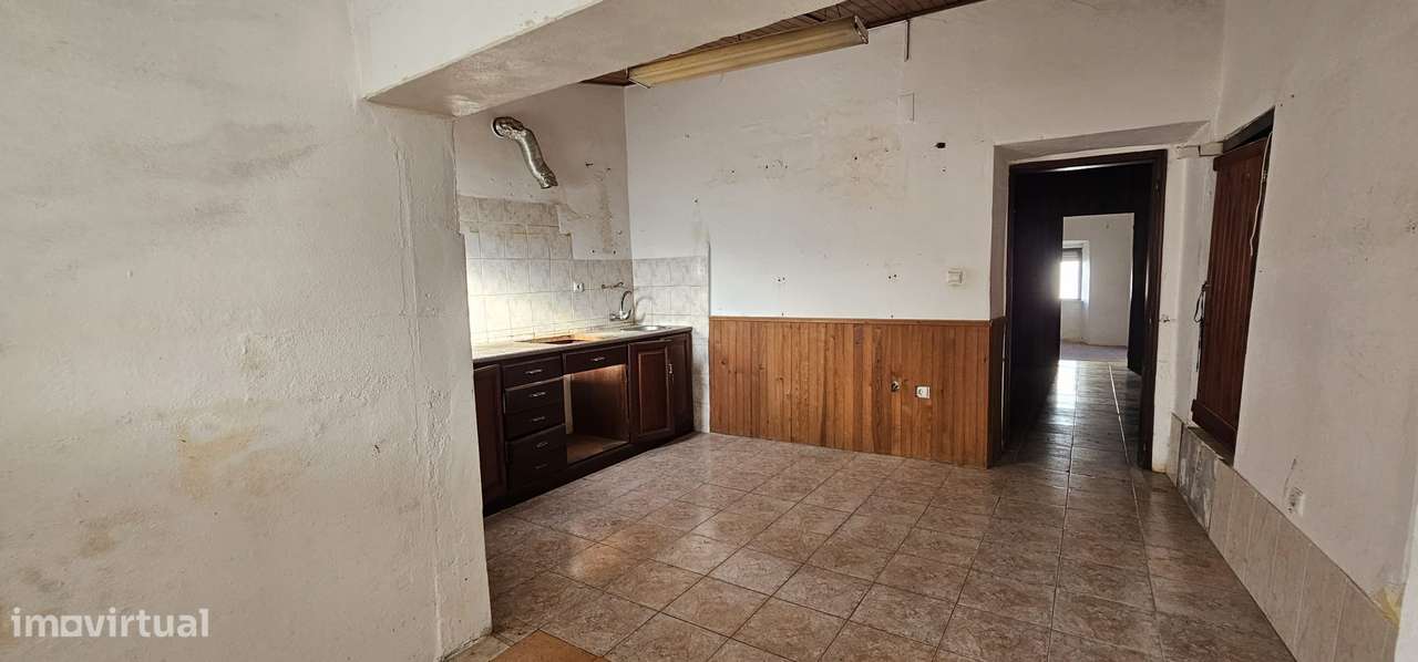 Apartamento T3 no Centro da Cidade de Moura-12