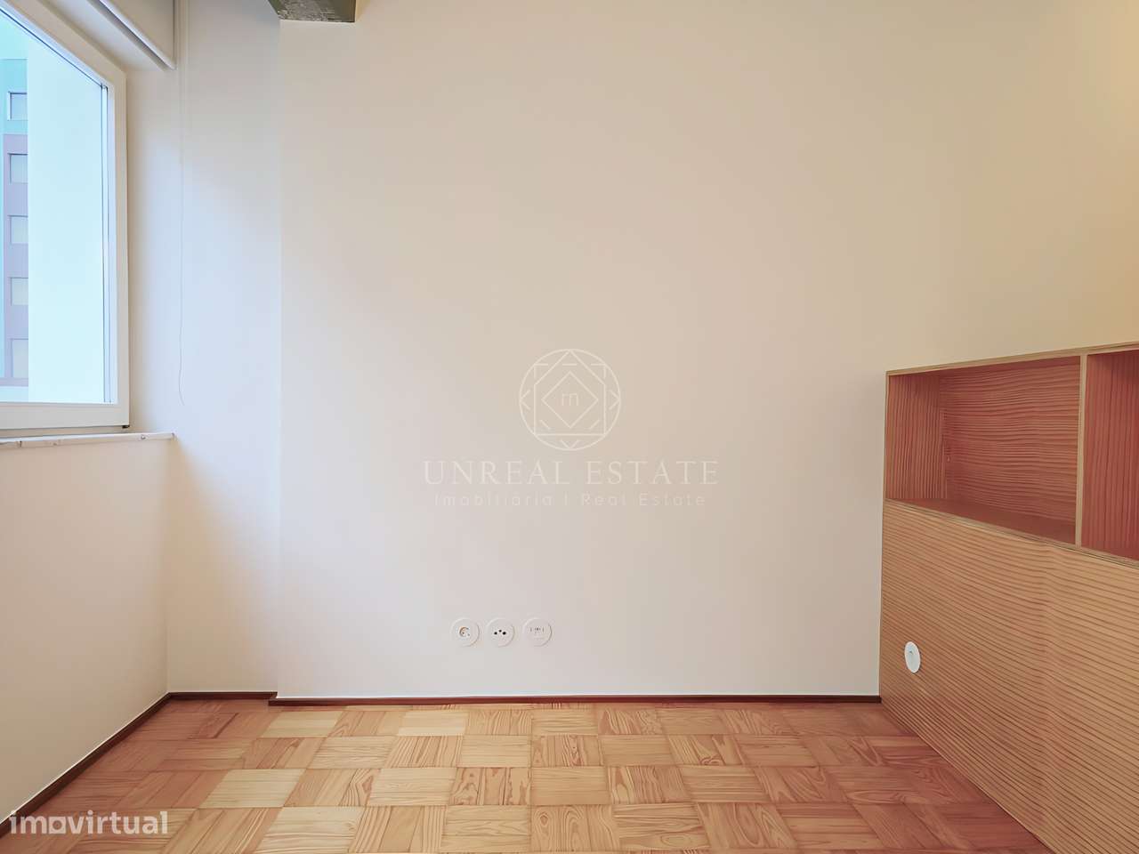 Apartamento T0 , novo, inserido em um edifício totalmente remodelado n-47