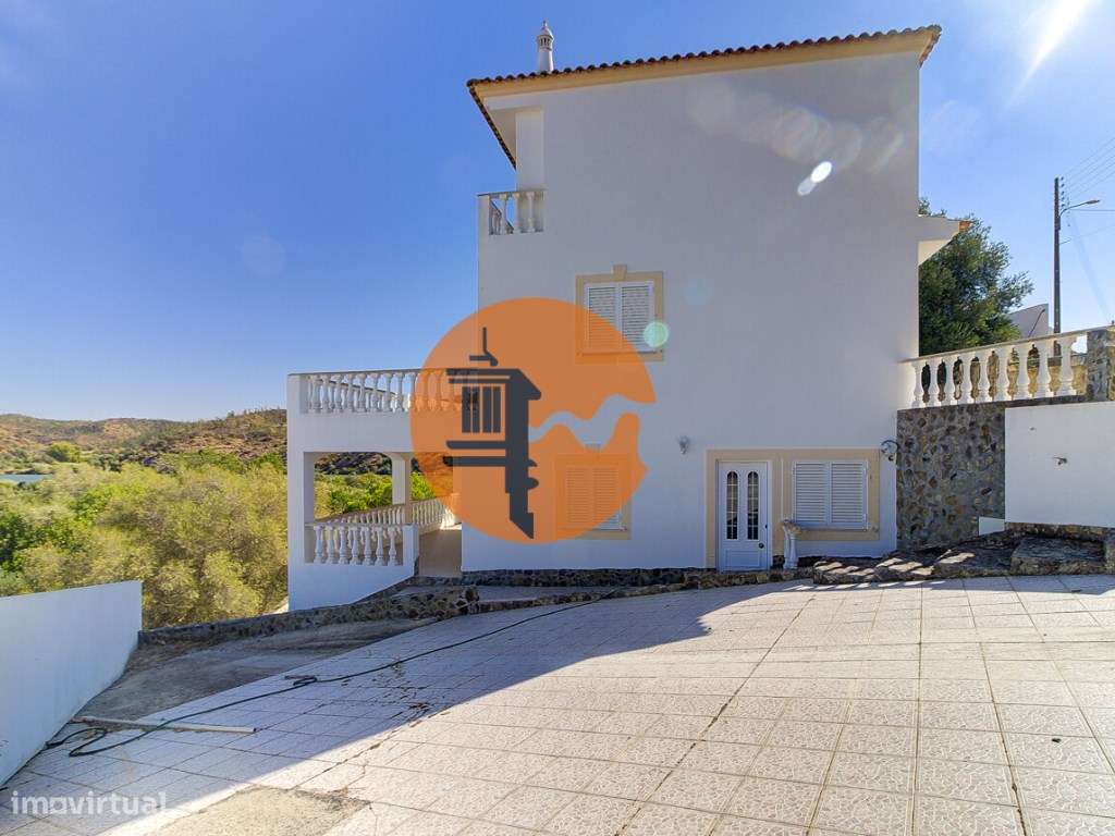 Moradia V4 com terreno + 1 estúdio com vista do rio em Álamo-33