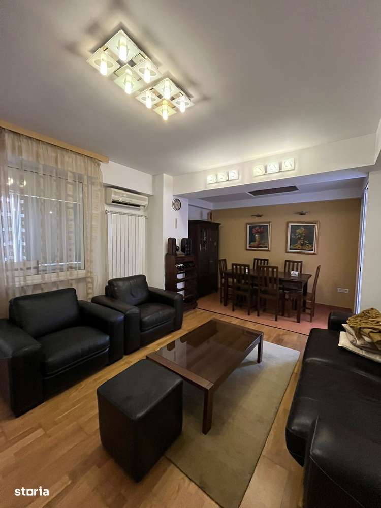 Apartament 3 camere de închiriat în Mamaia Vega vedere la mare și lac - Imagine principală: 2/11