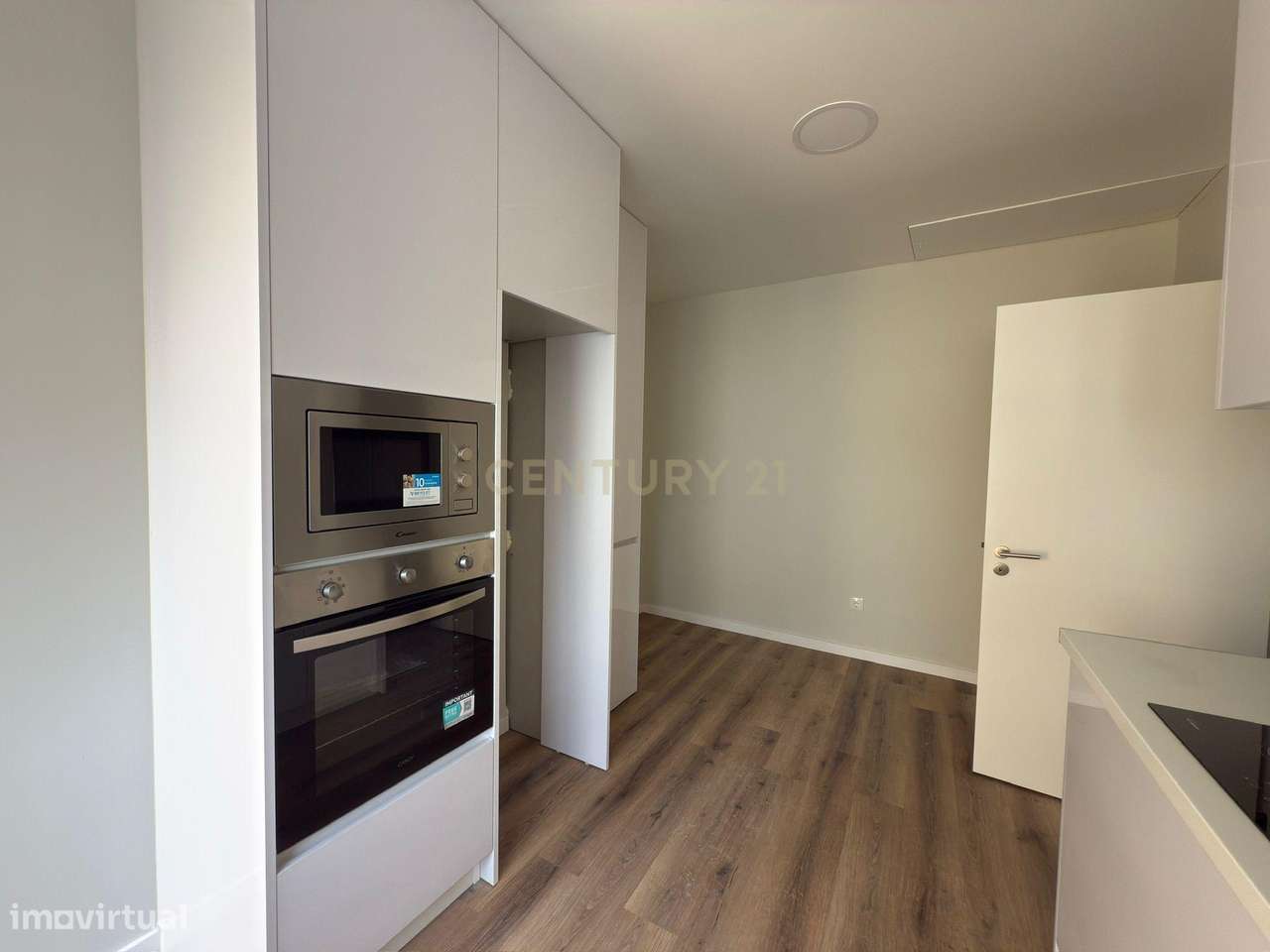 Moderno T3 com Terraço em Entroncamento, Santarém - Grande imagem: 2/17