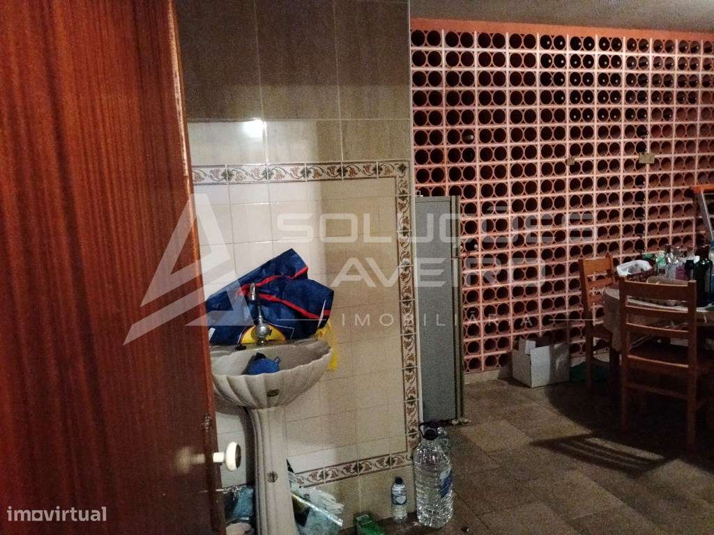 Moradia T4 com Piscina-52
