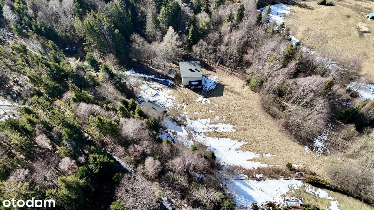 Dwa domy na działce 48 arów w Wiśle-8