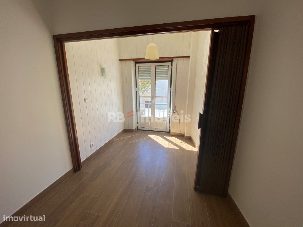 Apartamento T2 no Centro Histórico da cidade de Tomar - Grande imagem: 1/29