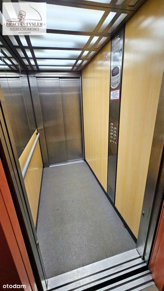 Apartament 3 piętro Balkon 2 pokoje 6 Planet 2010r-11