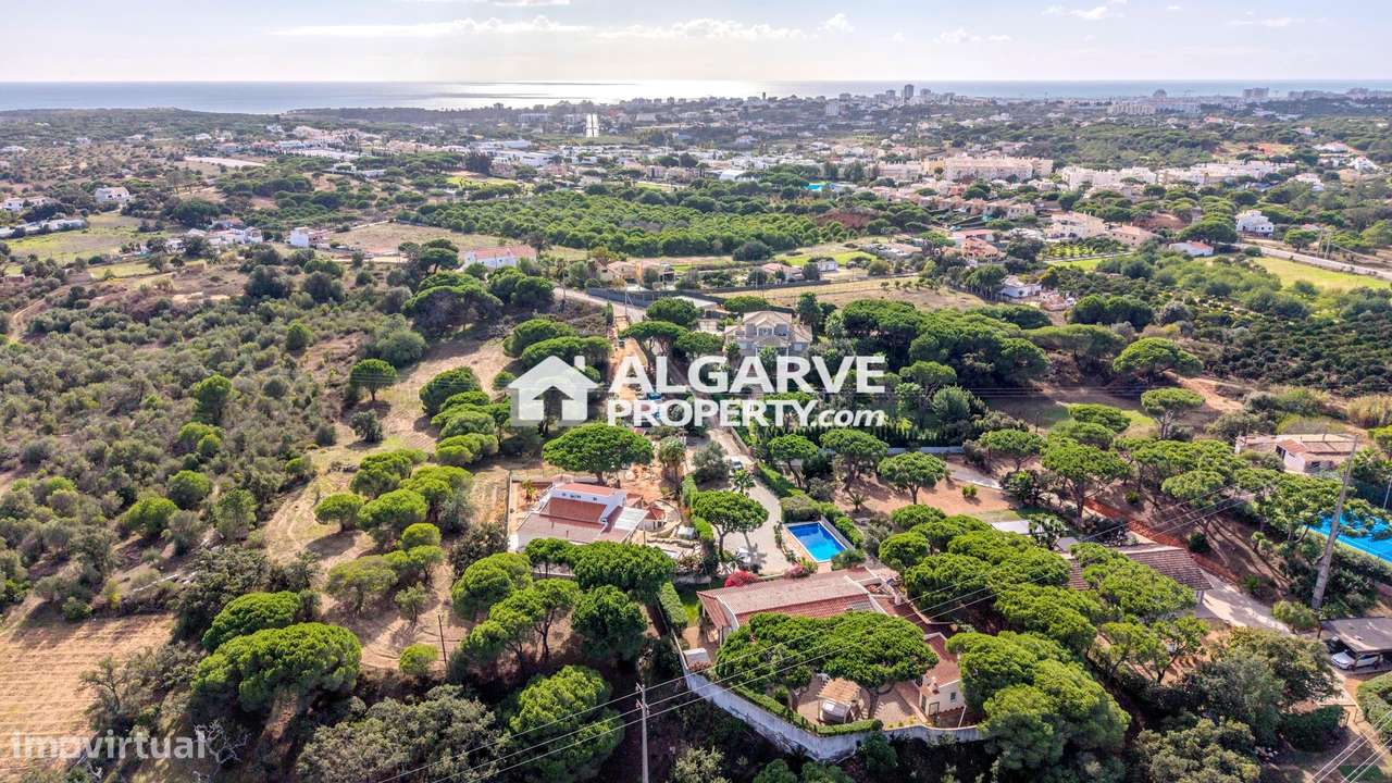 Moradia V4 térrea perto da praia entre Vilamoura e Vale do Lobo-28