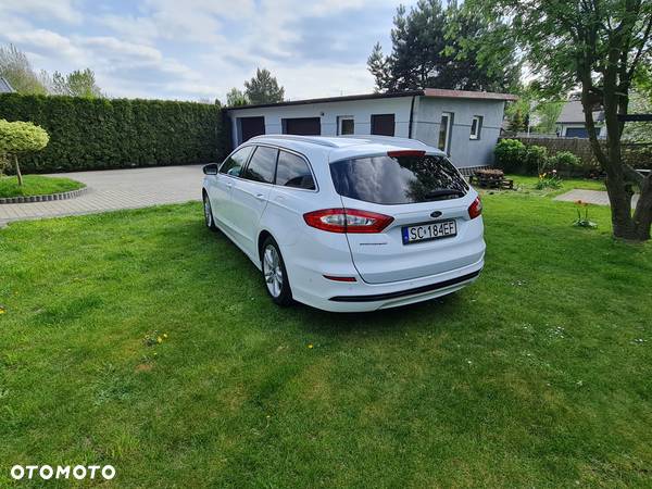 Ford Mondeo 2.0 TDCi Titanium PowerShift - 6